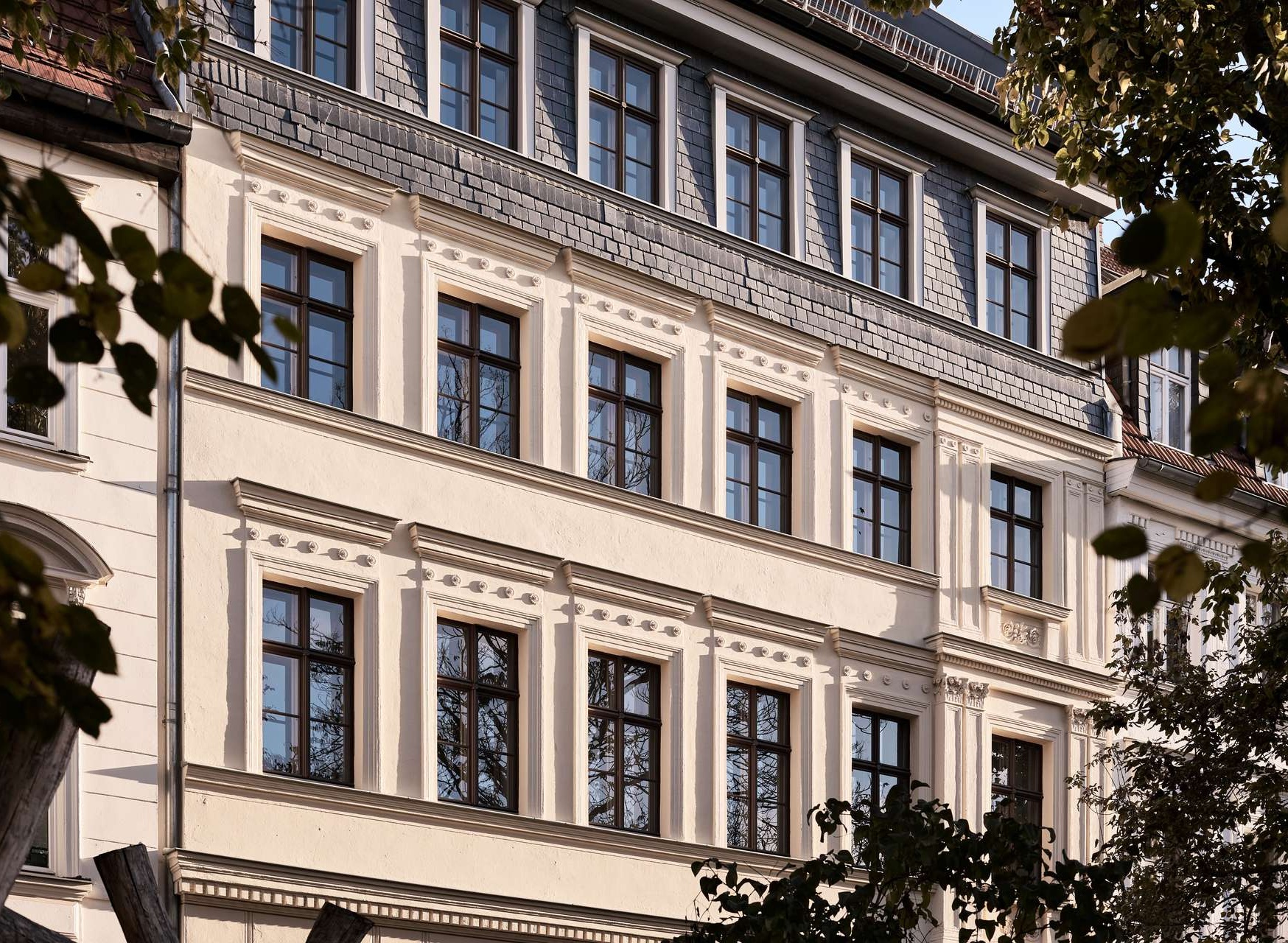Gebäude